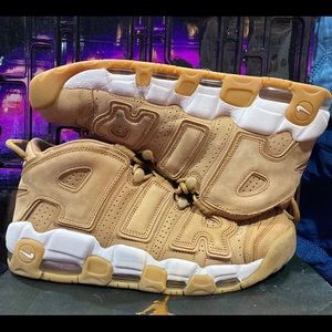 Nike air uptempo